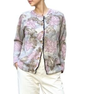 Magnolia Vintage Pastel Floral Cardigan Size M